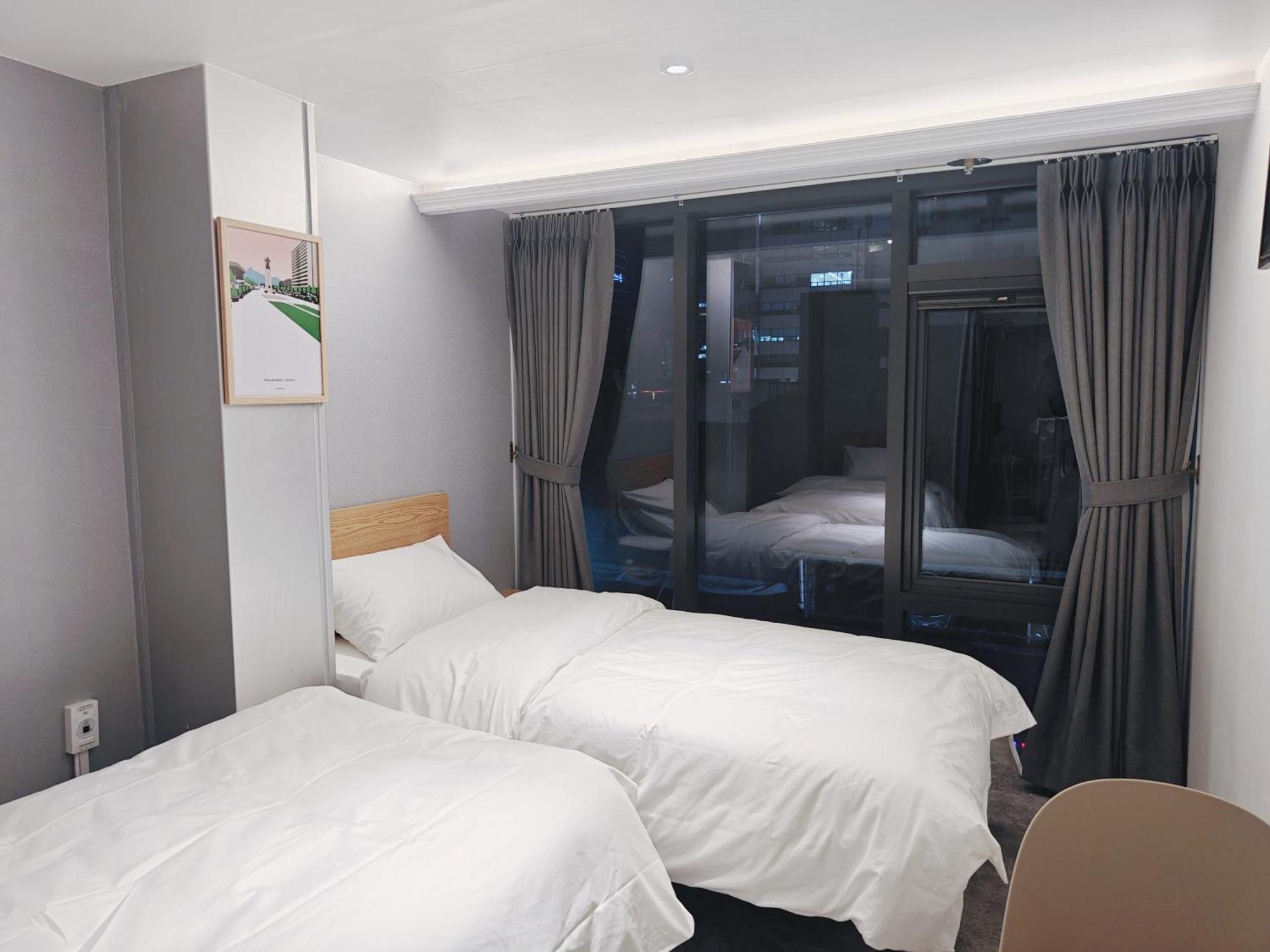 L Hostel Seul Esterno foto
