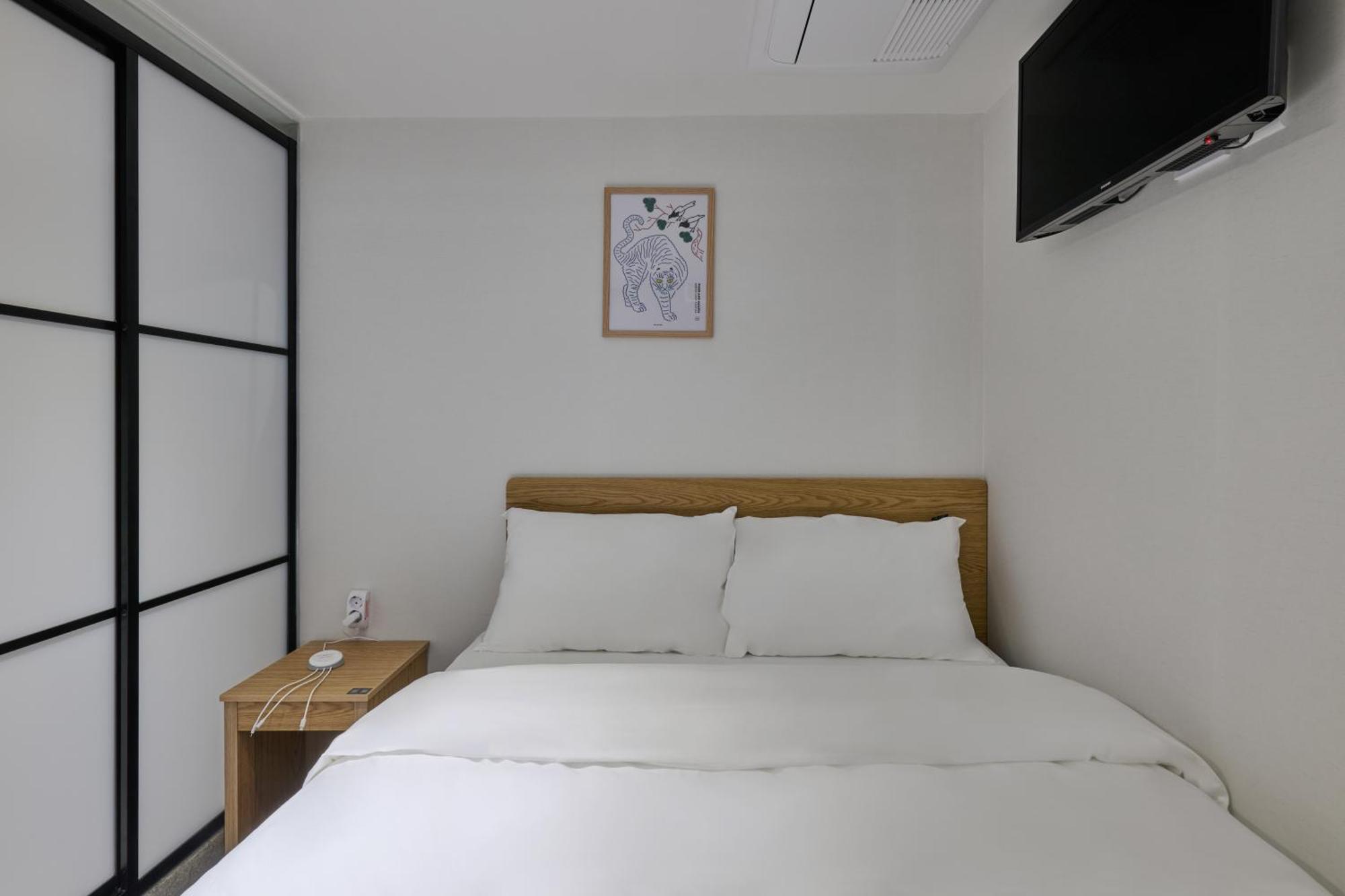 L Hostel Seul Esterno foto